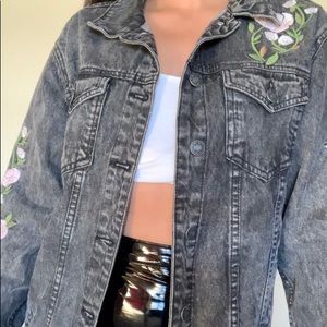 DENIM JACKET